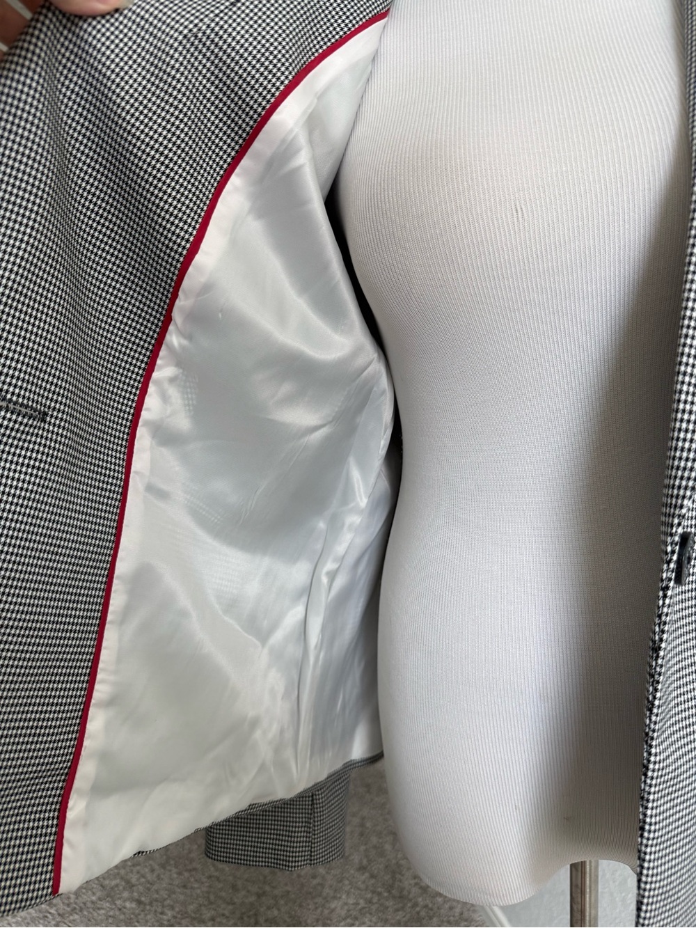 Talbots Square Houndstooth Blazer - Picture 10 of 11